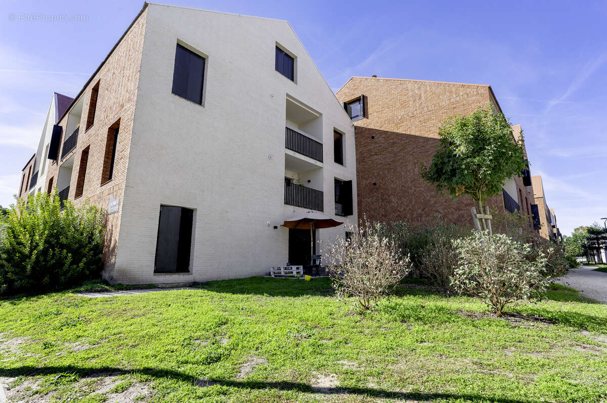 Appartement à BEGLES