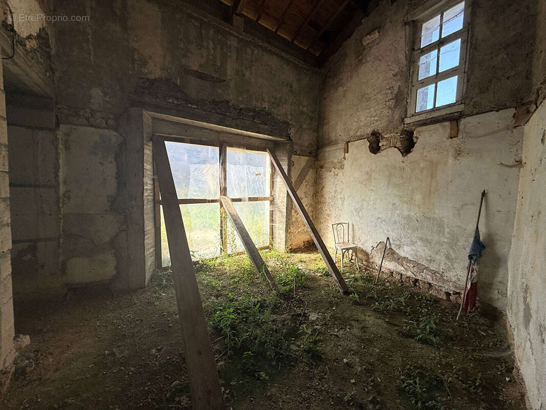 Maison à SAINT-AMANT-DE-NOUERE