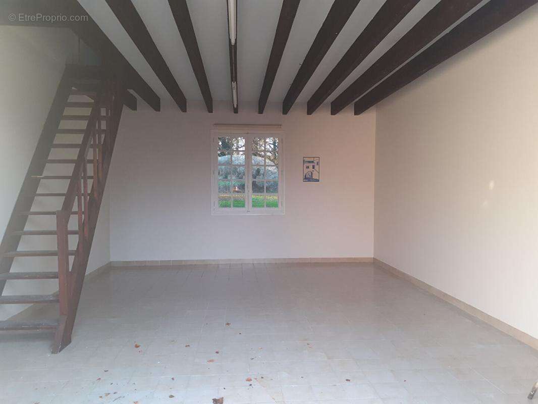 Maison Bauge En Anjou 6 pièce(s) 116 m2 - photo 2