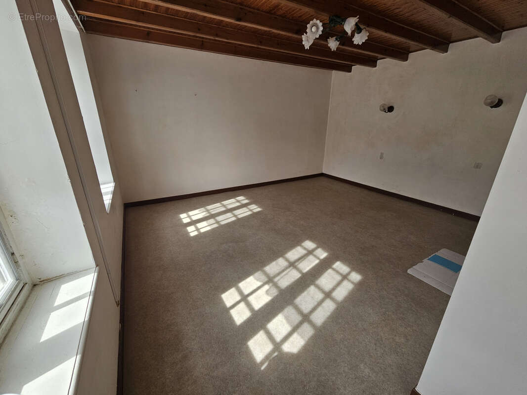 Maison de bourg proche des commerces - photo 2