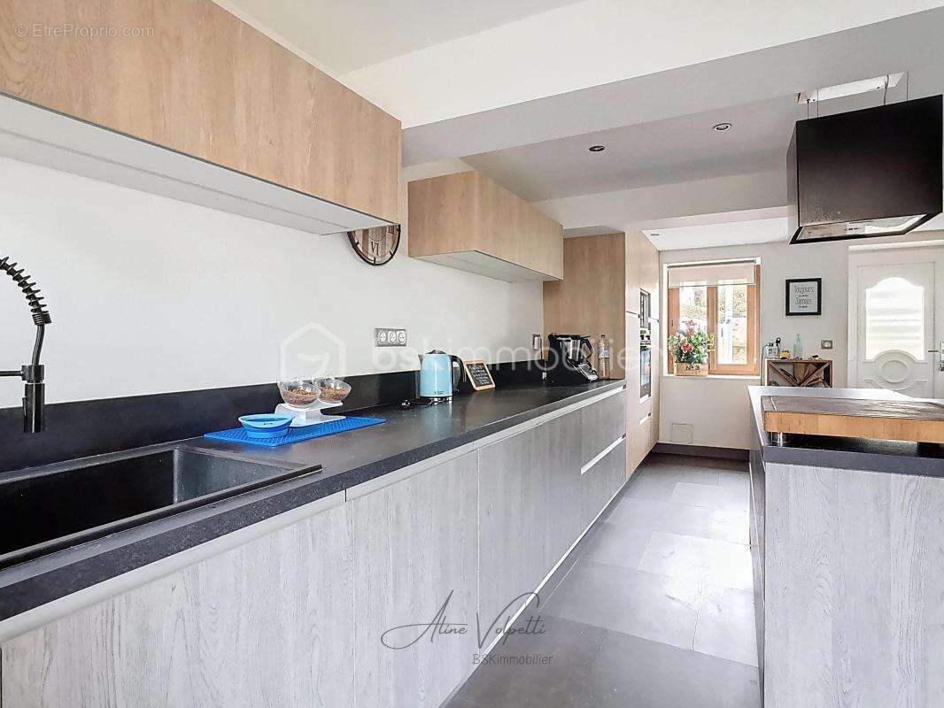 Maison à SAACY-SUR-MARNE