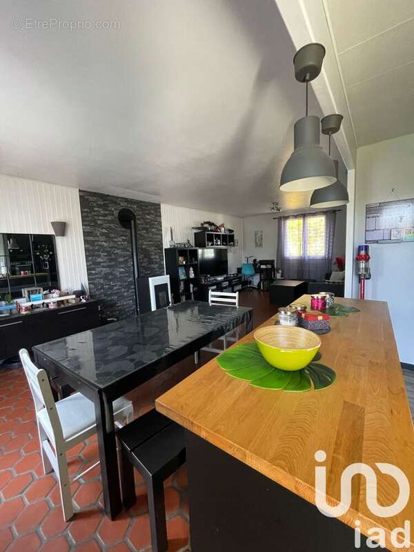 Photo 7 - Maison à SAVIGNY-LE-TEMPLE