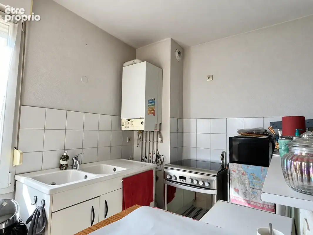 Appartement F2 avec cave, garage, et terrasse - photo 3