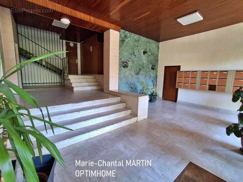 Appartement à MARSEILLE-8E