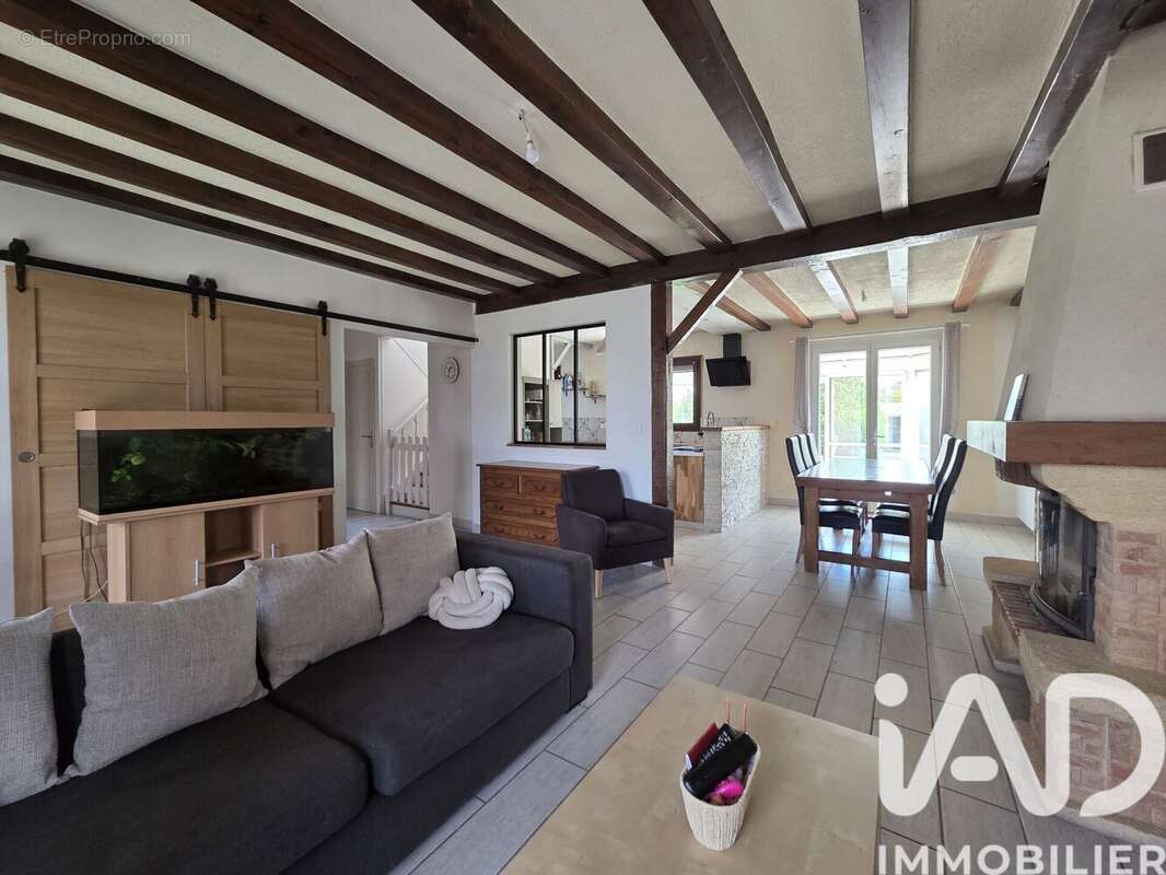 Photo 2 - Maison à BEAUVILLIERS