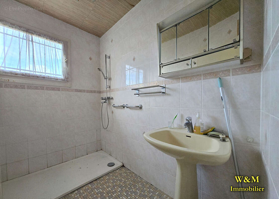 Maison à SAVIGNY-SUR-ORGE