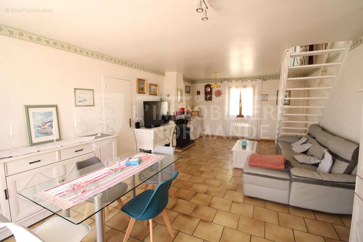 Maison à BONNIERES-SUR-SEINE