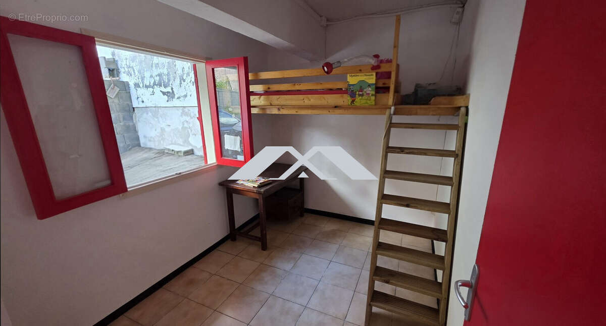 Appartement à SAINT-DENIS