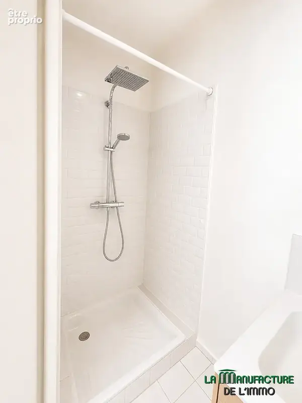 Appartement f2 dans residence de standing / saint etienne fauriel - photo 8