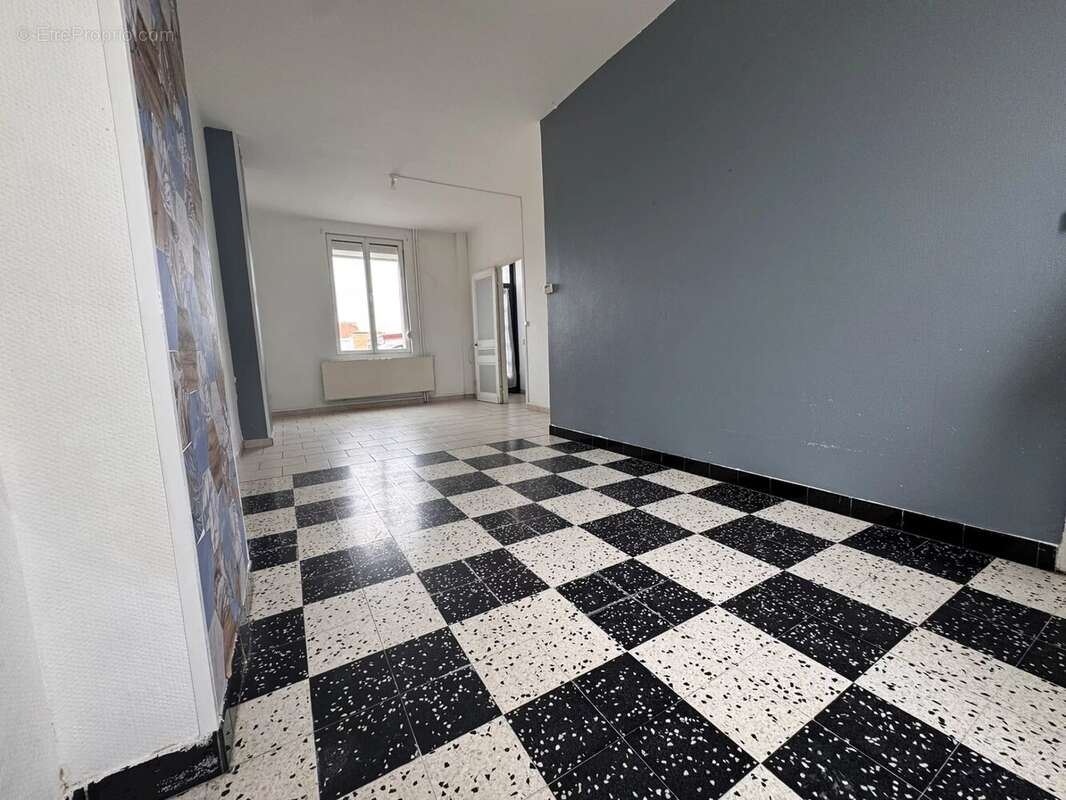 Maison 75 m² à Escaudain  - photo 2