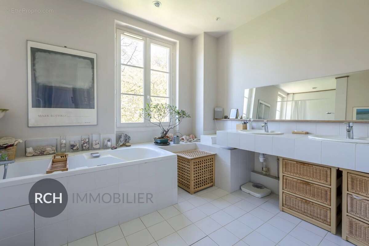 Maison à MONTFORT-L'AMAURY