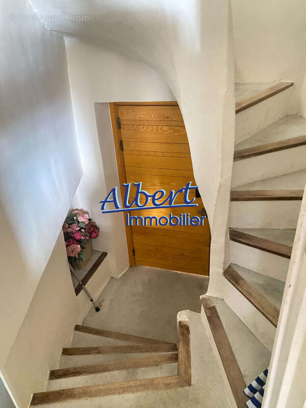 Appartement à LE CASTELLET