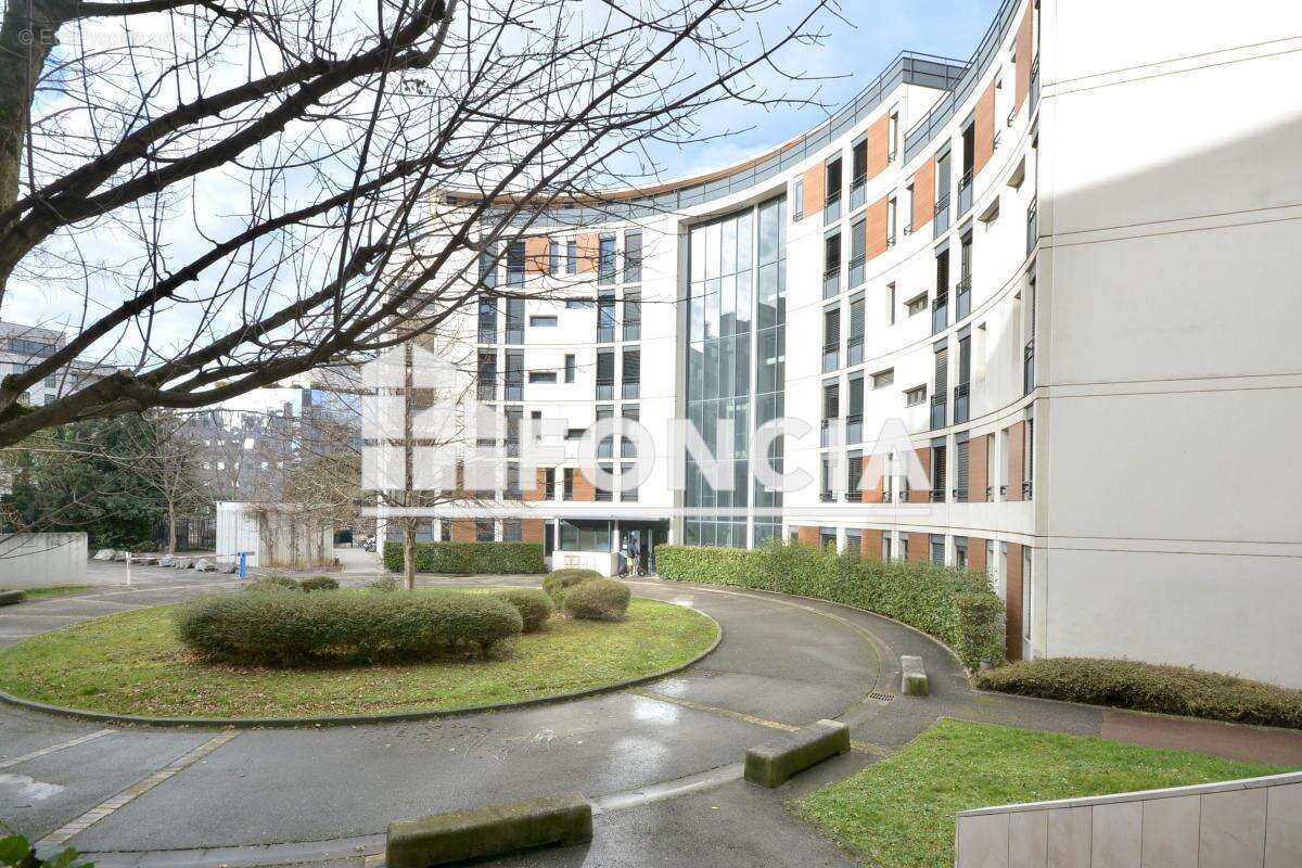 Vente - Appartement en résidence services - Studio - 17,88 m² - - photo 4