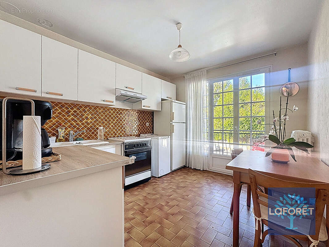 Maison à CHILLY-MAZARIN