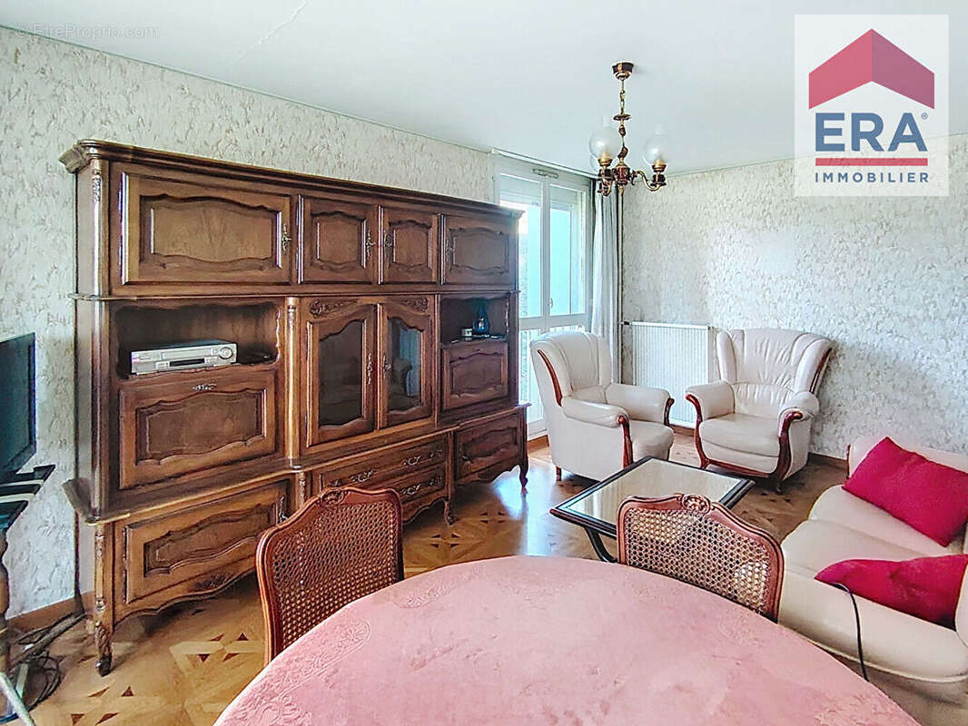 Appartement à MARSEILLE-14E