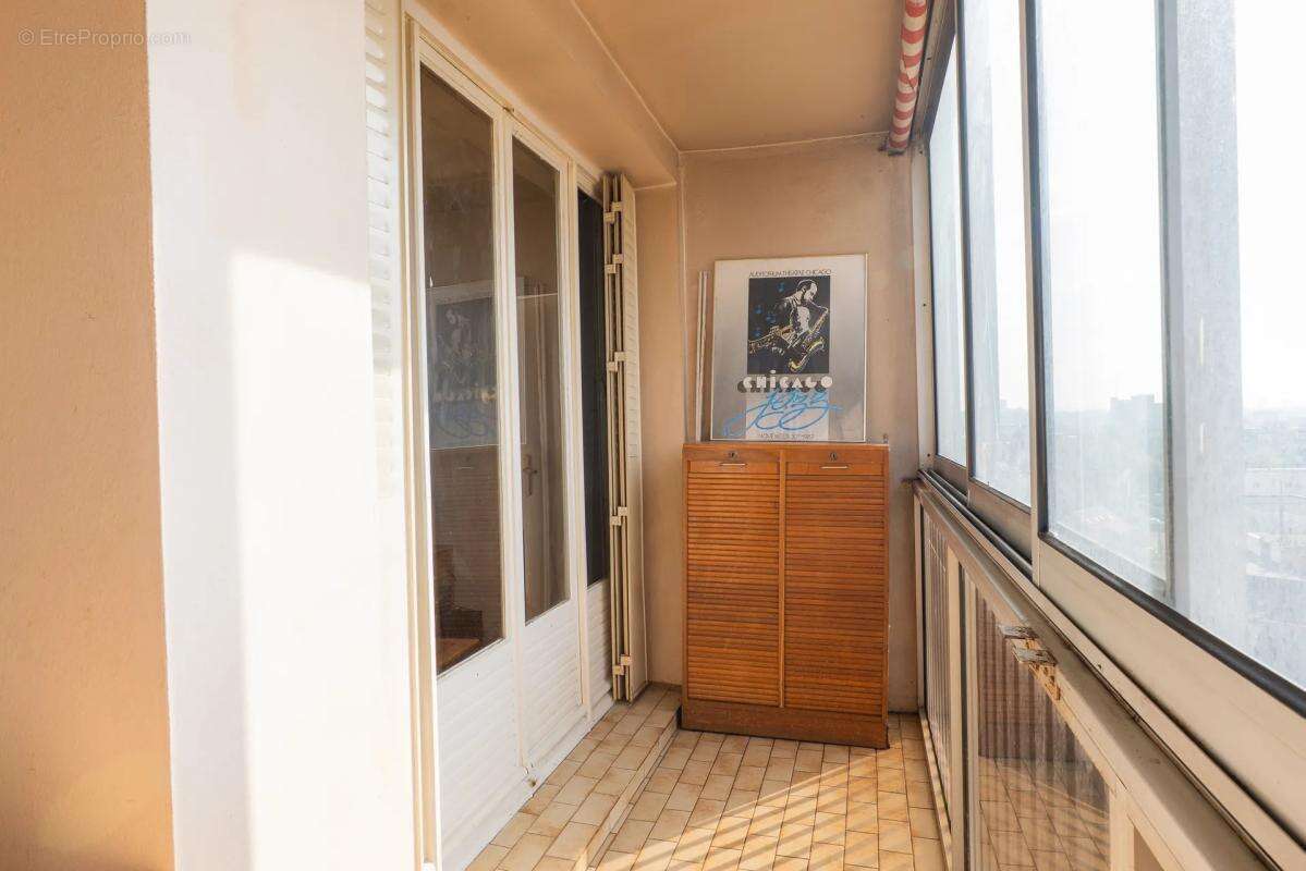 Appartement à VAULX-EN-VELIN