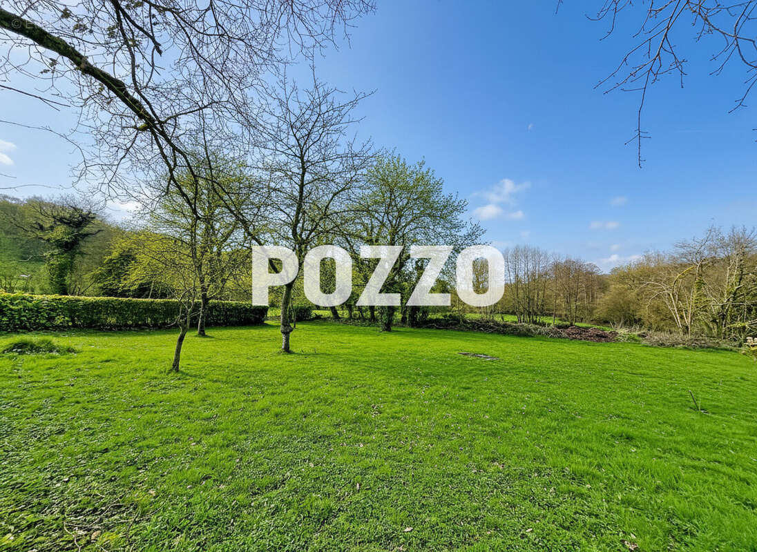 A vendre maison bourgeoise dans la vallee de brouains (50150) - photo 13