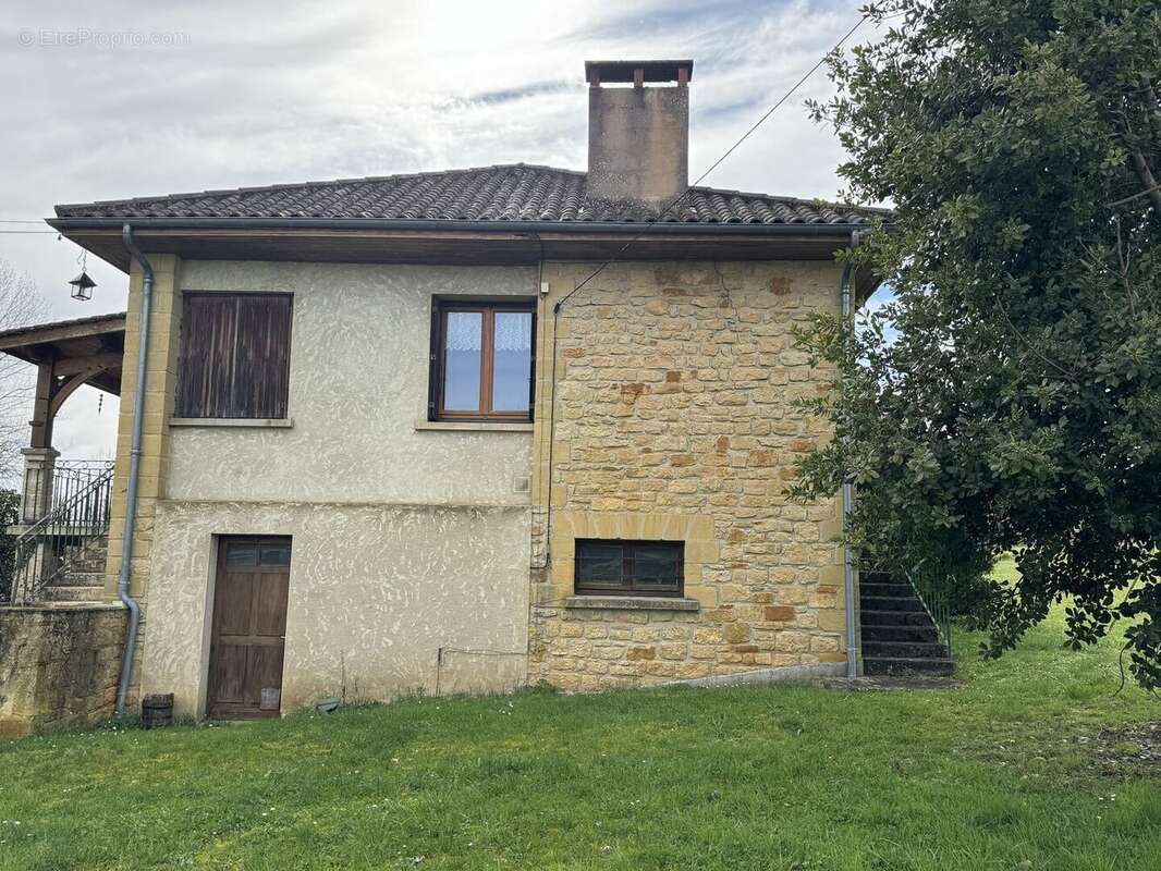 IMG1800 - Maison à SIORAC-EN-PERIGORD
