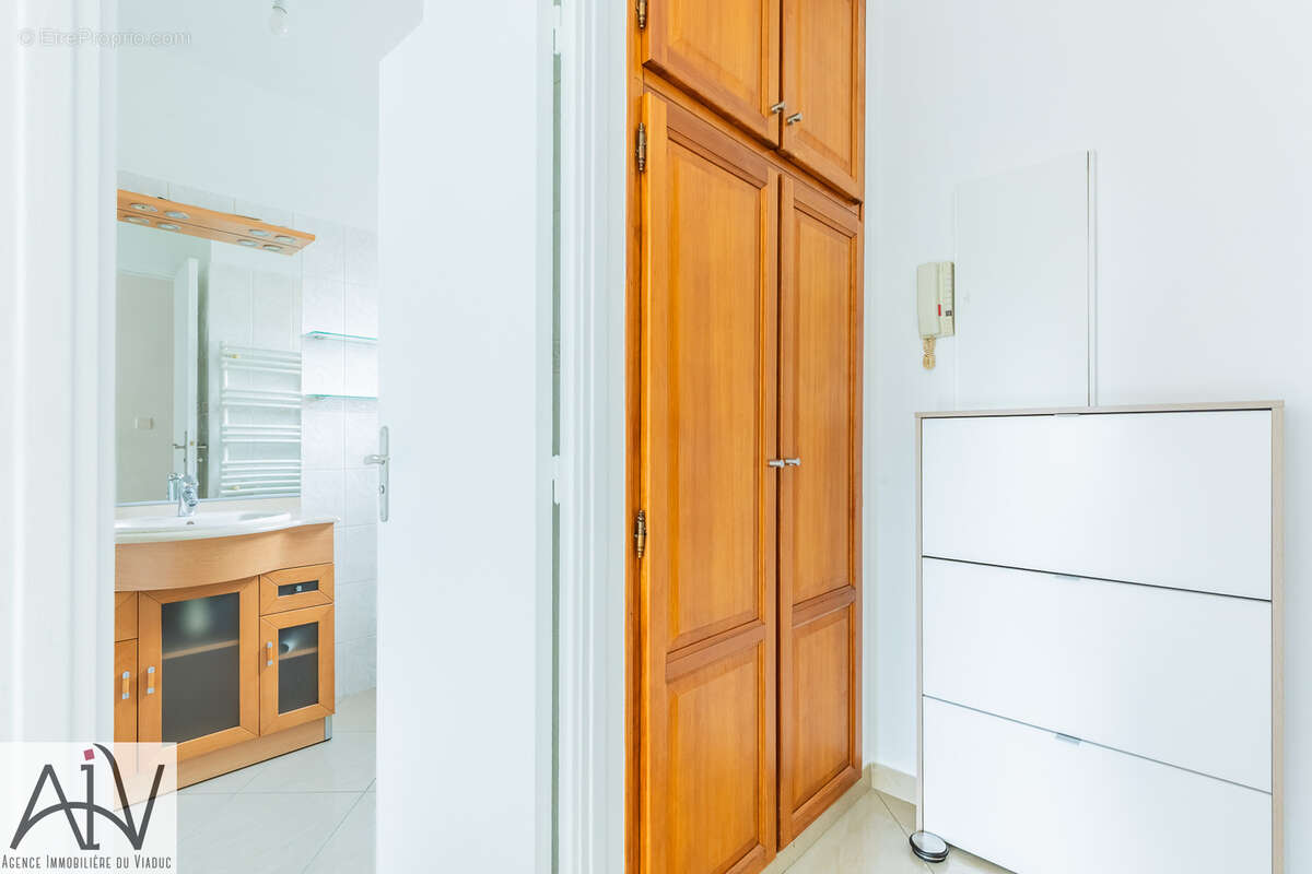 Appartement à CHILLY-MAZARIN