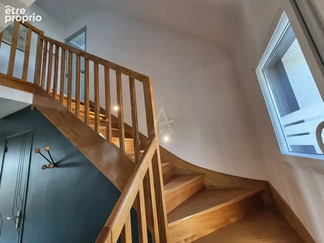 Le charme contemporain sur un écrin paysager de 1 030 m² - photo 9