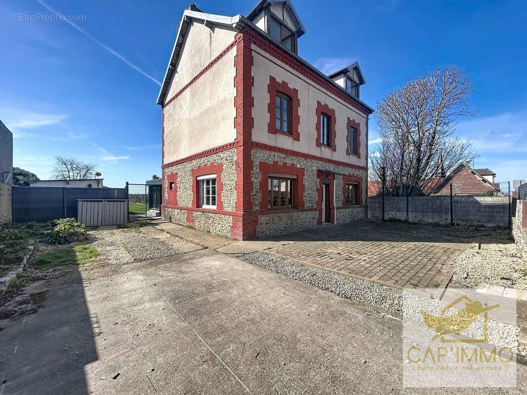 Maison à RICHEVILLE