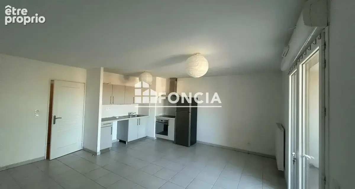 (13500) martigues  studio  37 m2  et parking proche centre ville - photo 3