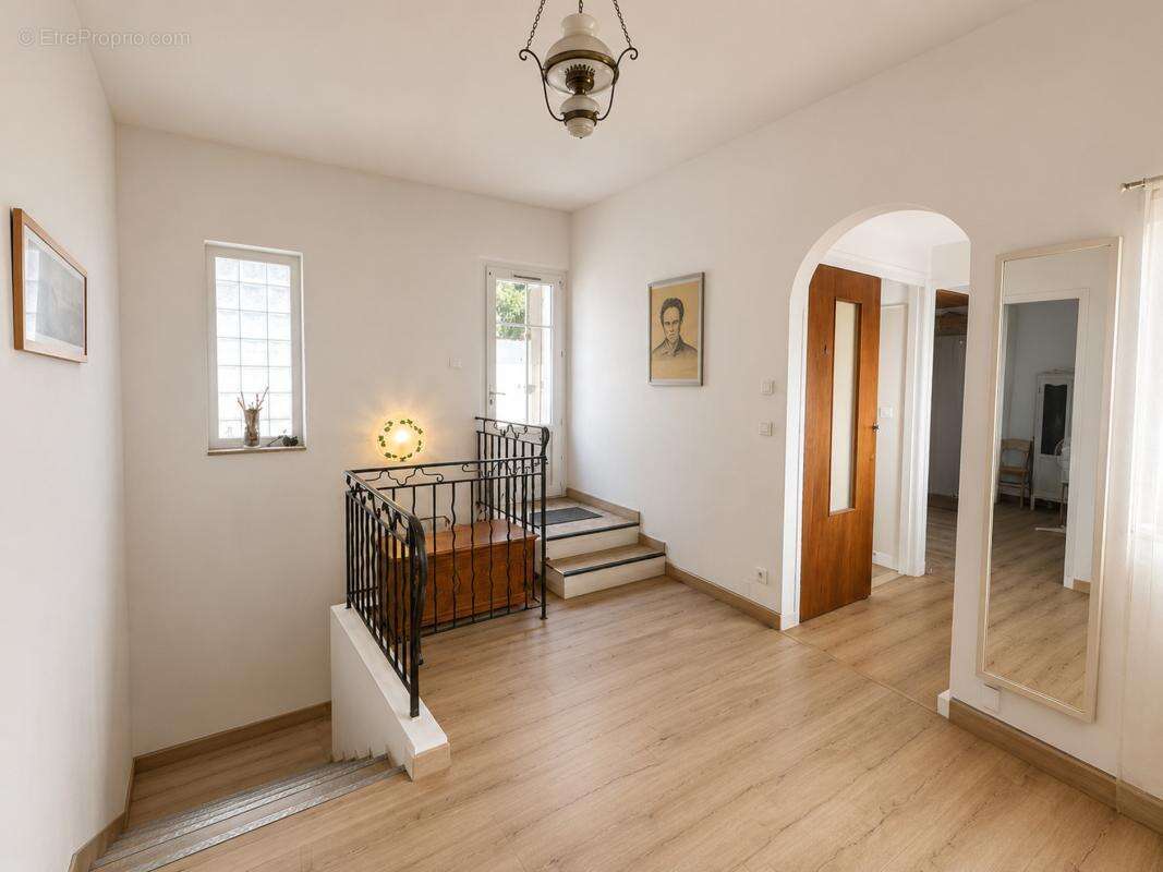 Maison 94 m² à La Seyne-Sur-Mer  - photo 6
