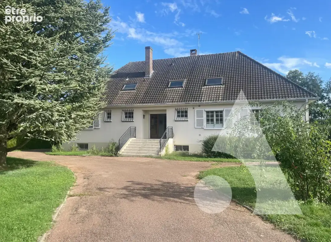 Maison à FONTAINE-LES-GRES