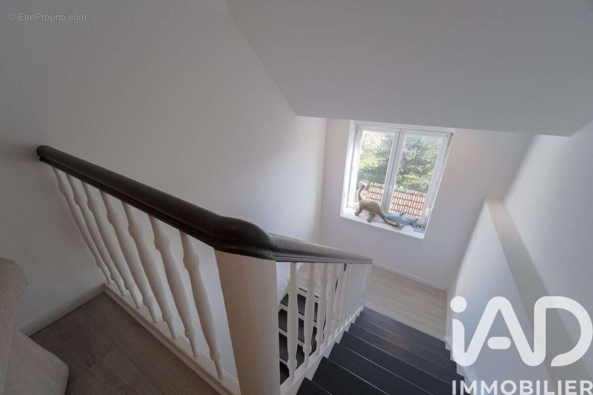 Photo 6 - Appartement à SAINT-PRIVAT-LA-MONTAGNE