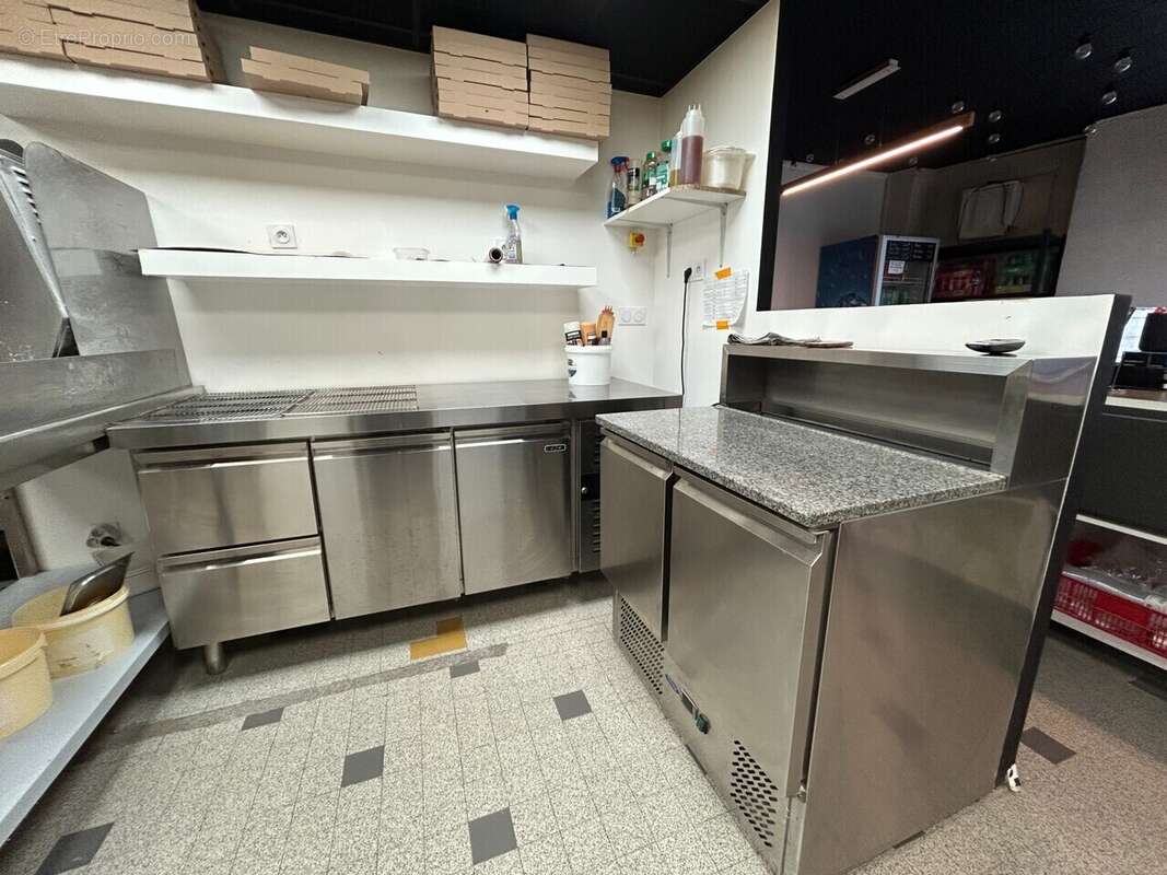 Commerce à HAUTERIVES