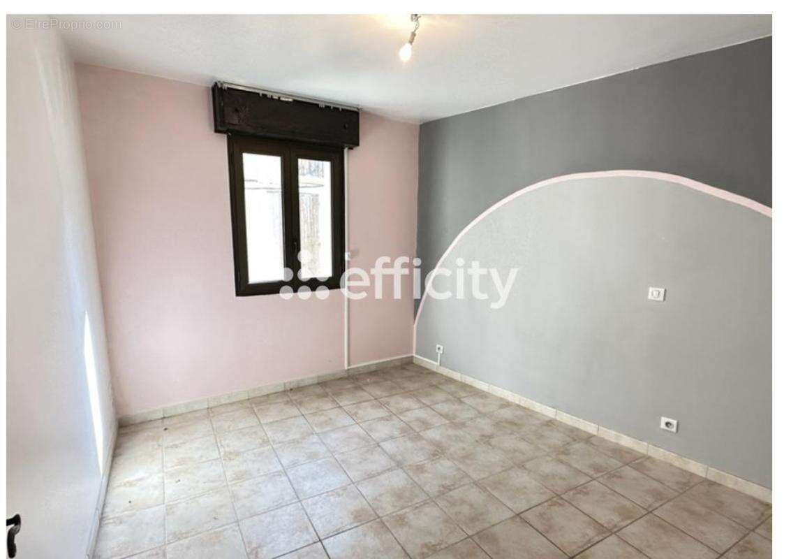 Appartement à PONT-SAINT-ESPRIT