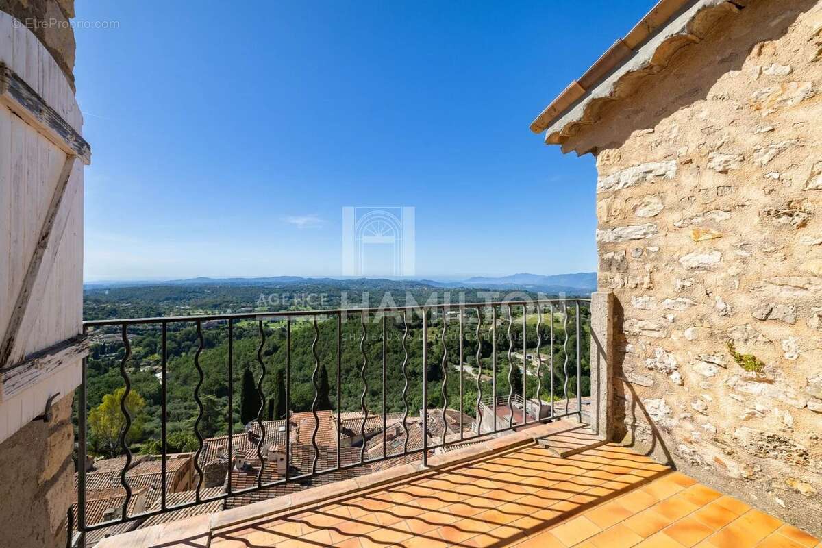 Maison de village avec vue panoramique – Châteauneuf-Grasse - photo 16