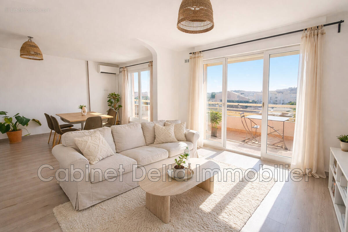 Appartement à SANARY-SUR-MER