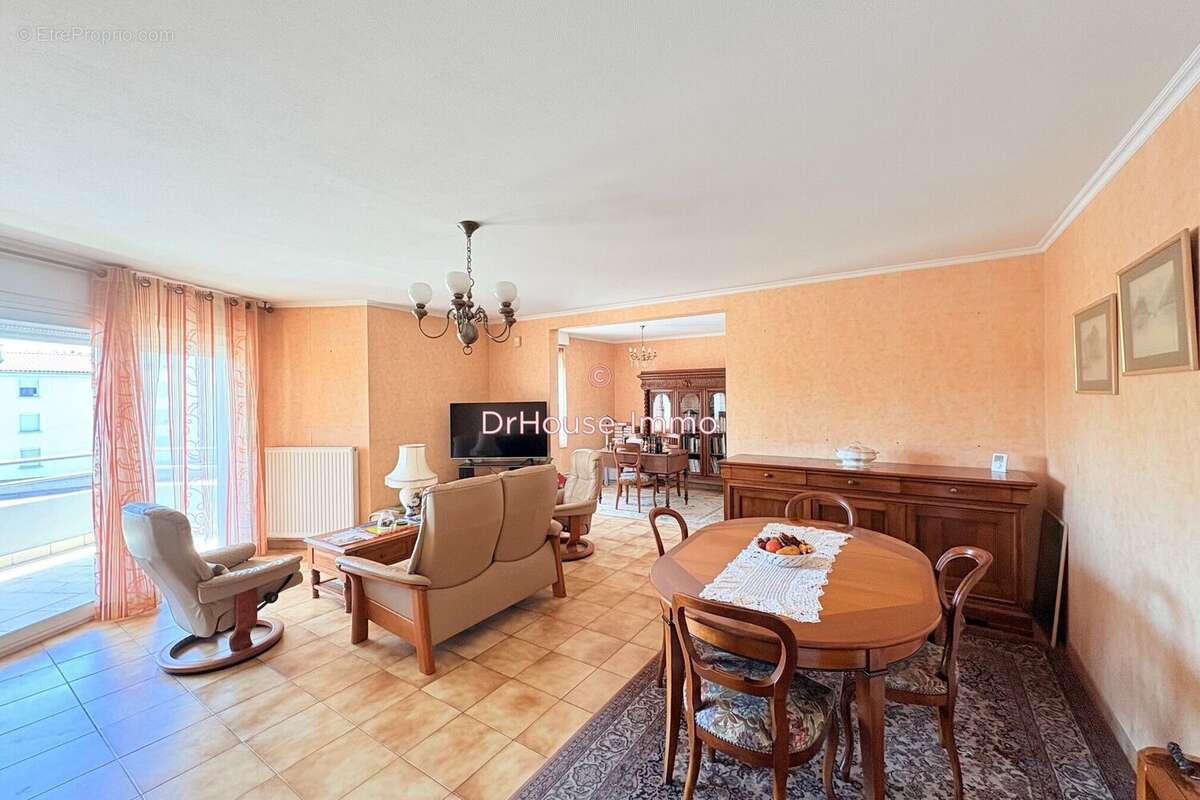 Appartement 97 m² à Carcassonne  - photo 4