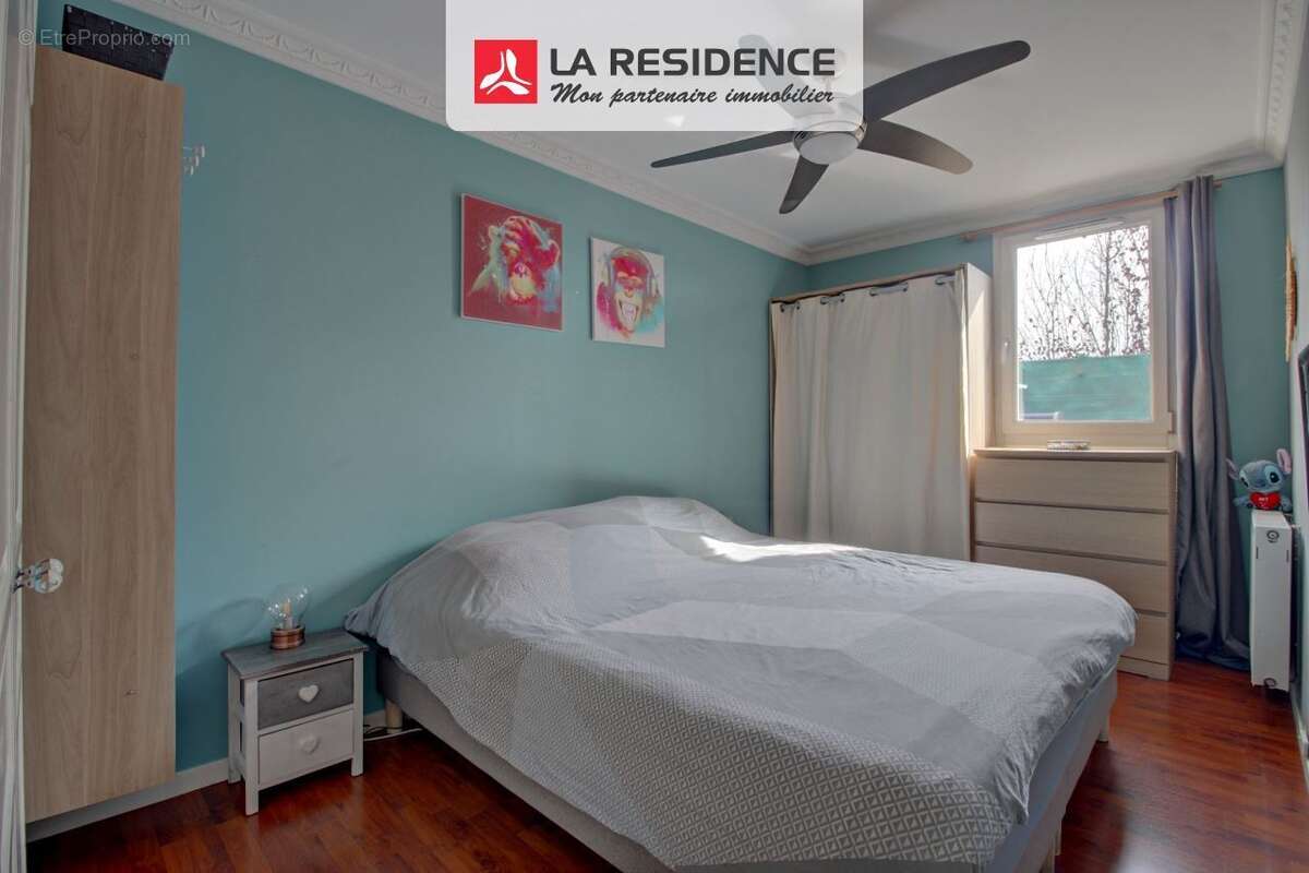 Appartement à SARTROUVILLE