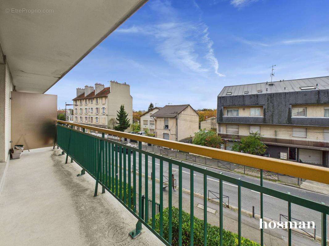 Appartement à LE BOURGET