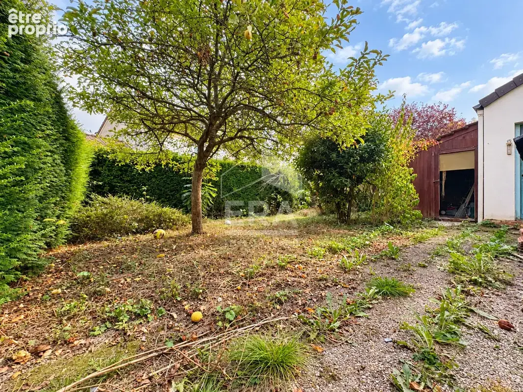 Photo Maison à Villepreux au prix de 289 000€