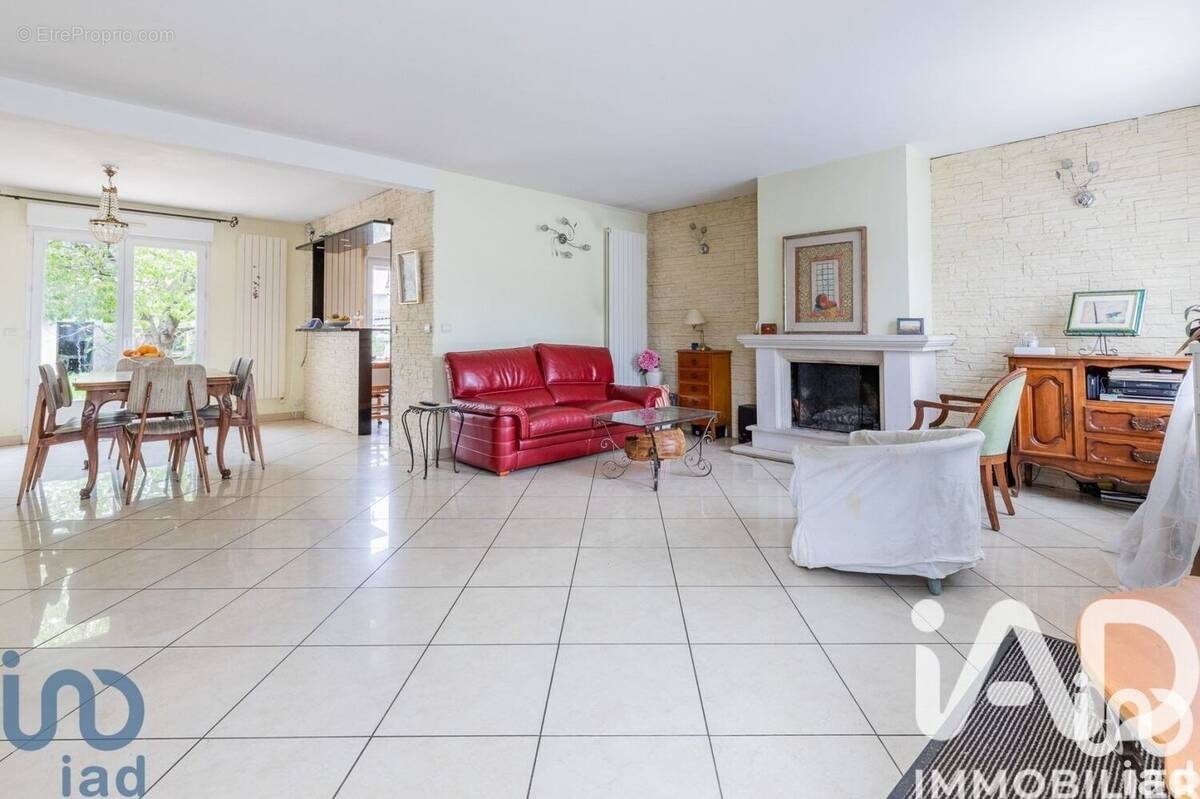 Photo 1 - Maison à SAVIGNY-SUR-ORGE