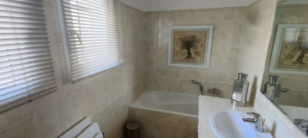 Maison à DRAGUIGNAN