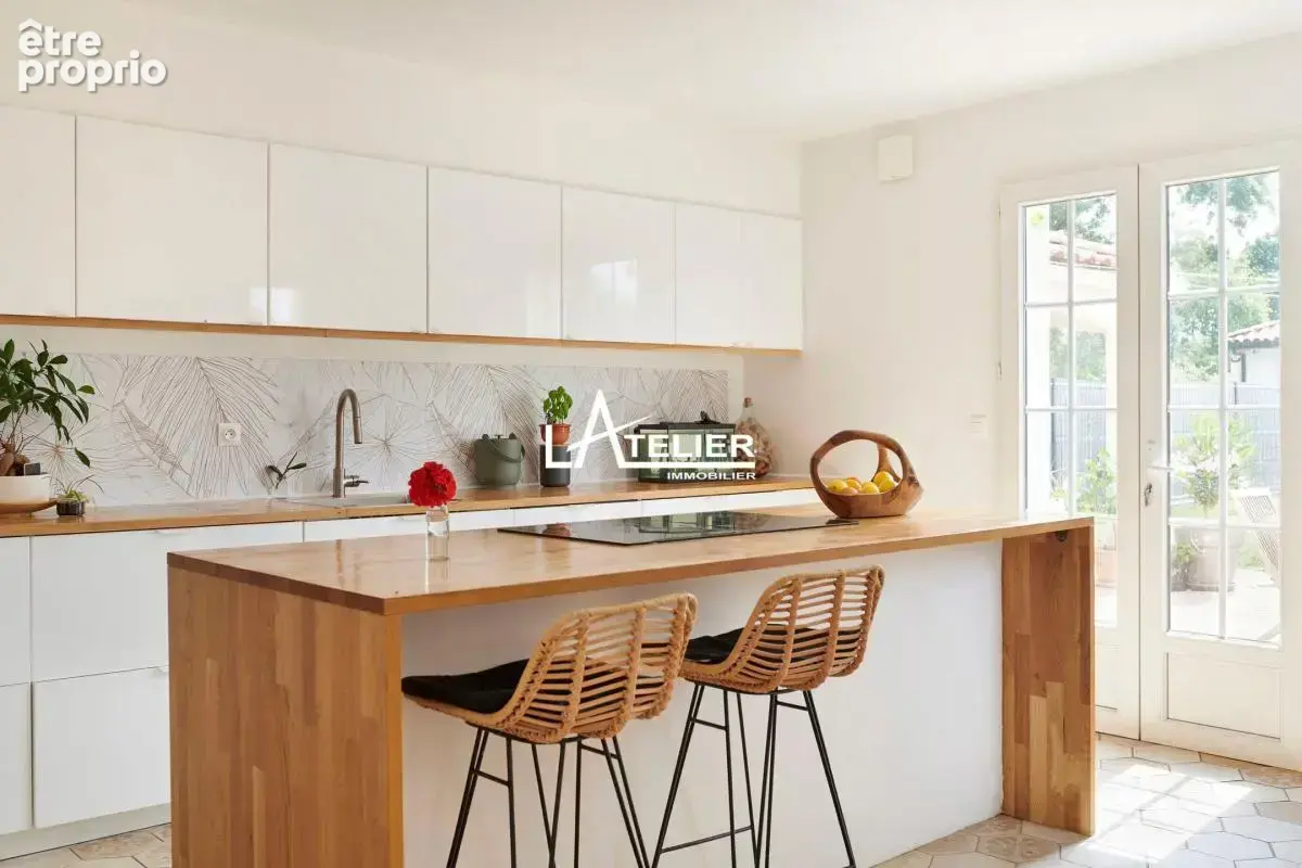 Maison rénovée de 150 m² – 5 chambres – terrain 950 m² - photo 4