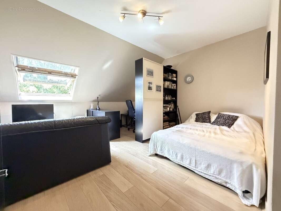 Appartement 85 m² à Champigny-Sur-Marne  - photo 6