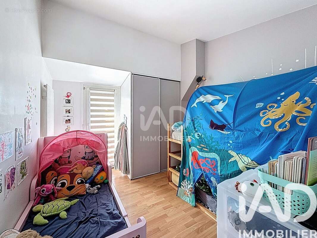 Appartement 88 m² à Torcy  - photo 7