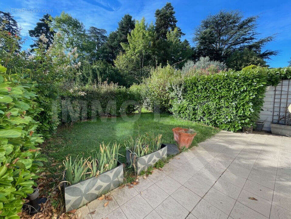 Appartement à DIEULEFIT