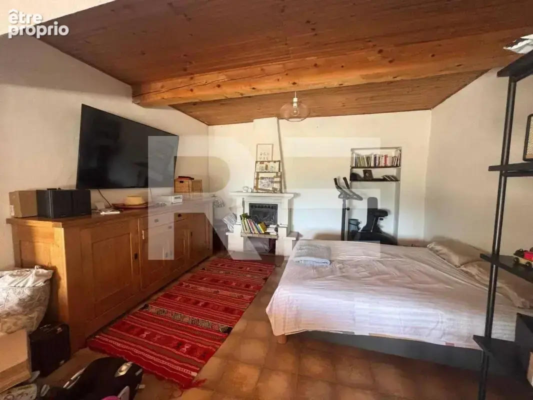 Mazet quartier cigale a nimes de 63m2 avec permis de construire - photo 8