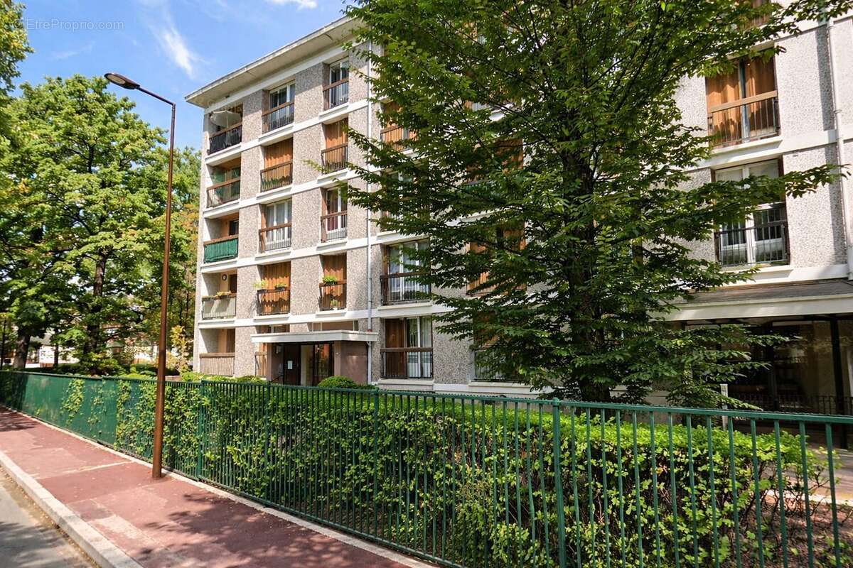 Appartement à LIVRY-GARGAN