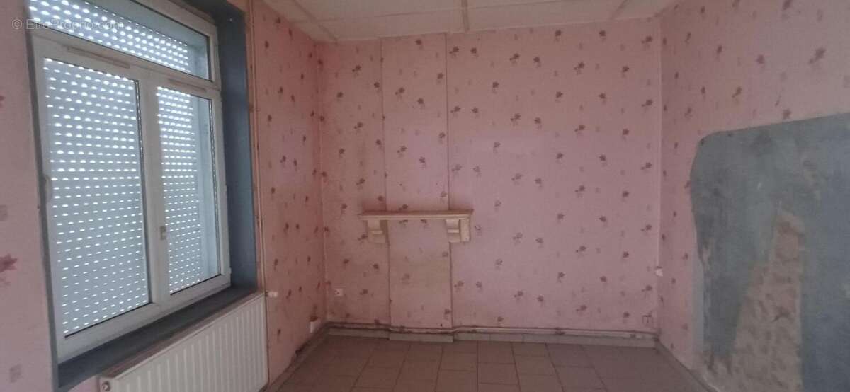 HENIN BEAUMONT  791 rue 	Pierre Brossolette - photo 3