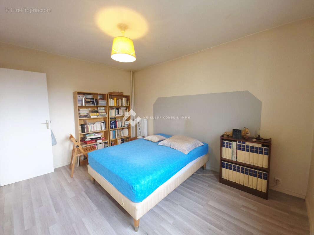 Appartement 80 m² à Saint-Brieuc  - photo 6