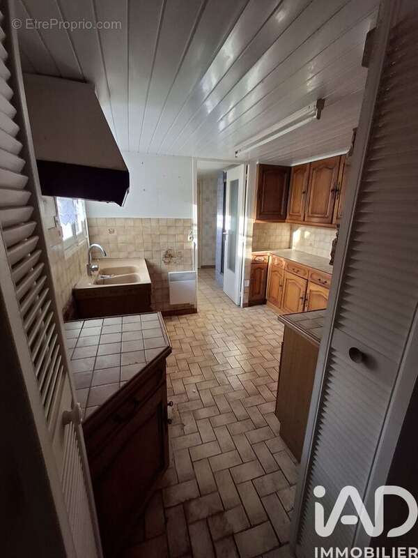 Photo 4 - Maison à FONTAINE-LES-GRES