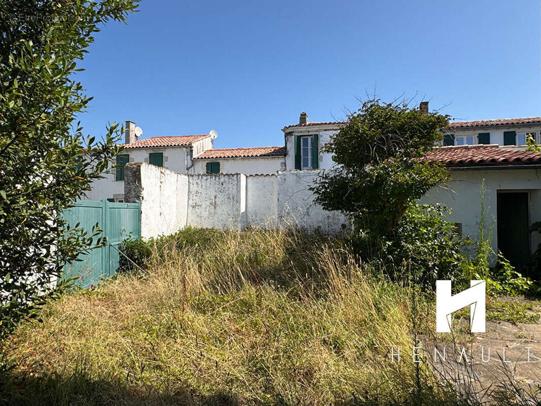 Maison à LA COUARDE-SUR-MER