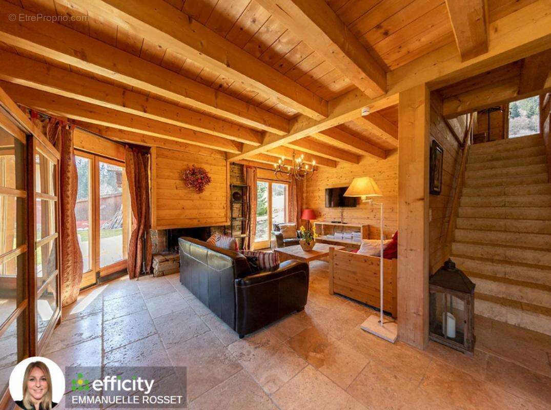 Maison à ESSERT-ROMAND